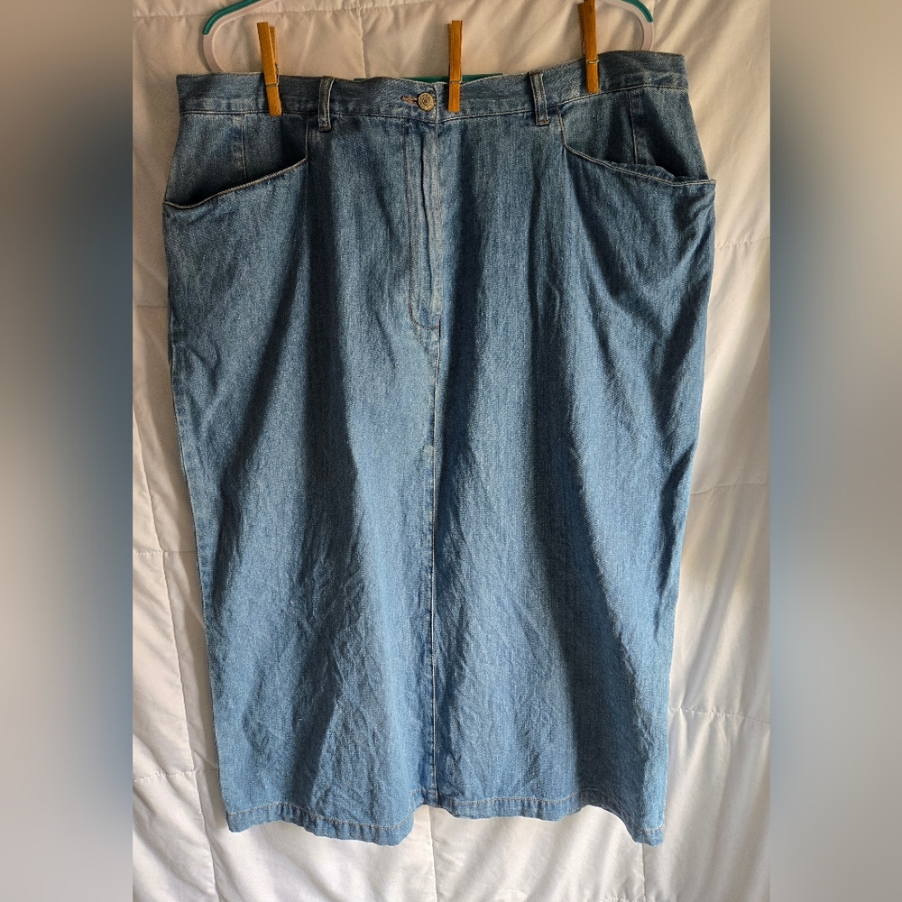 C. J. Banks Denim Skirt 22W